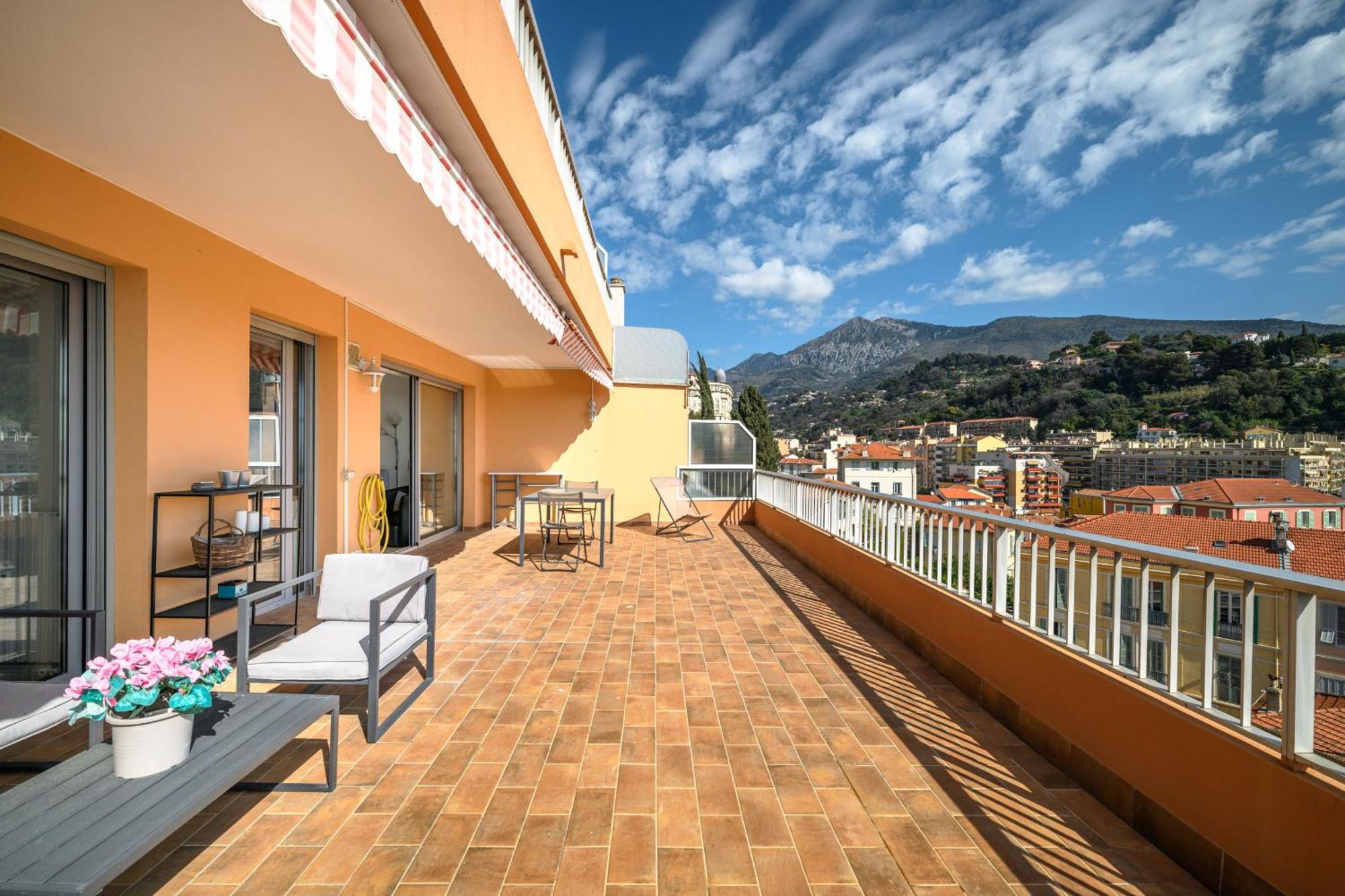 'L'Alicante Proche' Gare, Terrasse, Vue Mer Menton Buitenkant foto